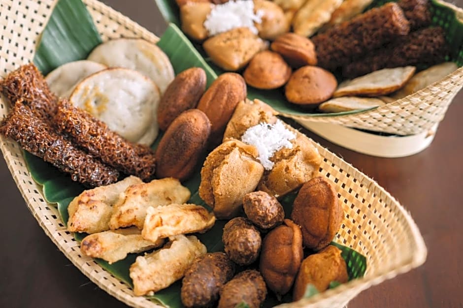 Hakata Lejja near Natural Hot spring