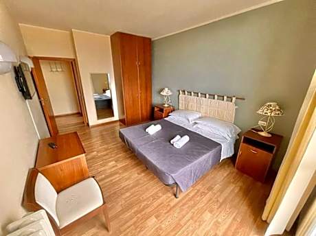 Double or Twin Room with Balcony