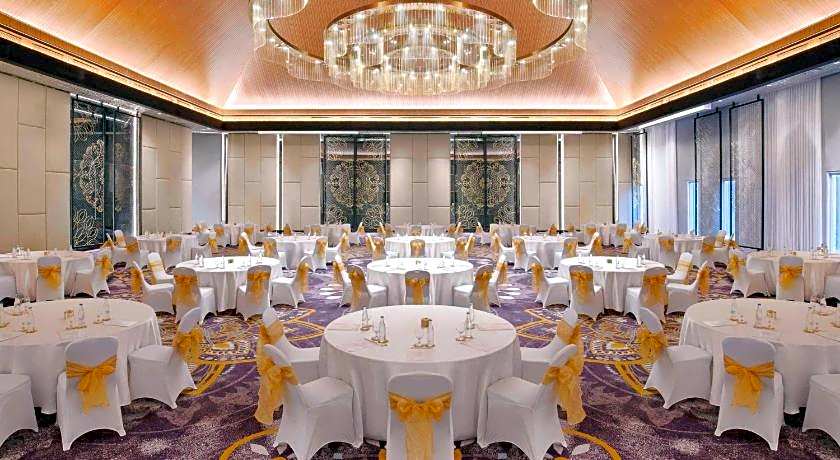 Grand Mercure Bali Seminyak