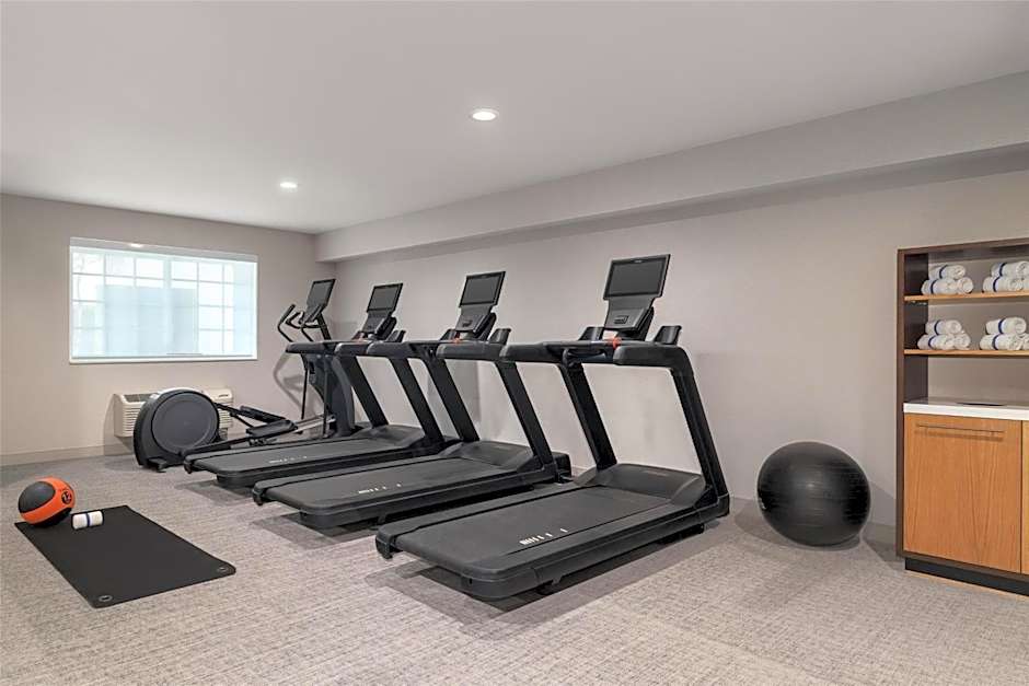 Starlite Yellowstone, Tapestry Collection by Hilton