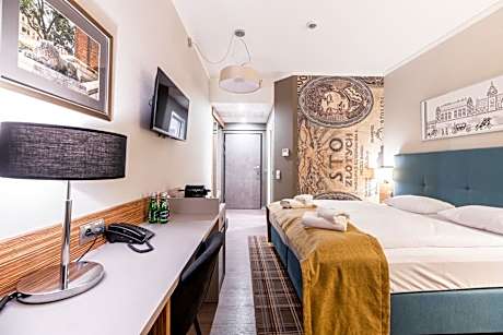 Classic Double Room