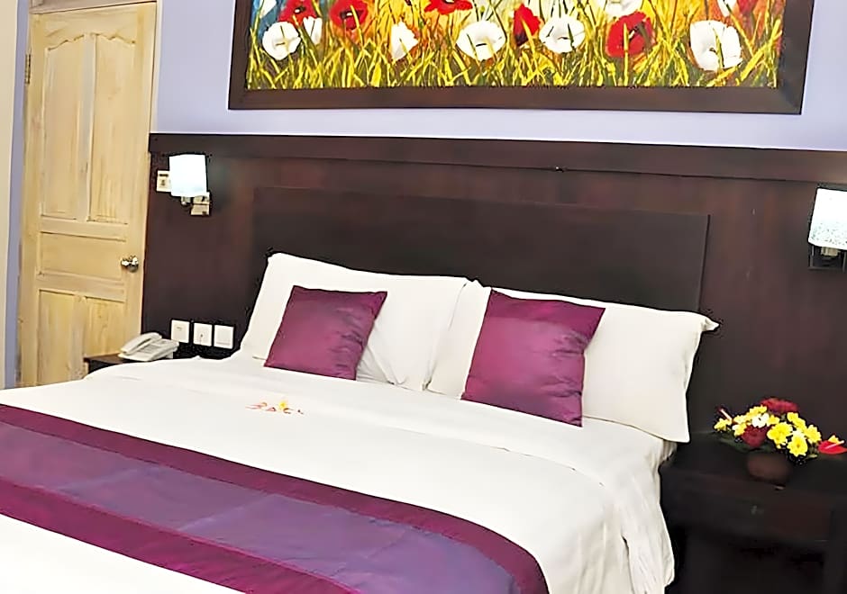 Puri Saron Denpasar Hotel