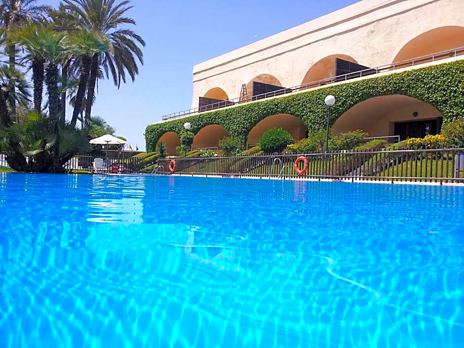 Parador De Ceuta Hotel La Muralla