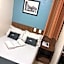 Downtown Santana Hotel