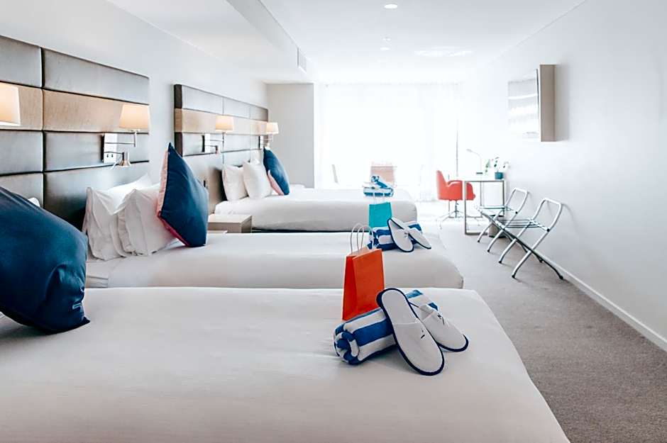 Novotel Newcastle Beach