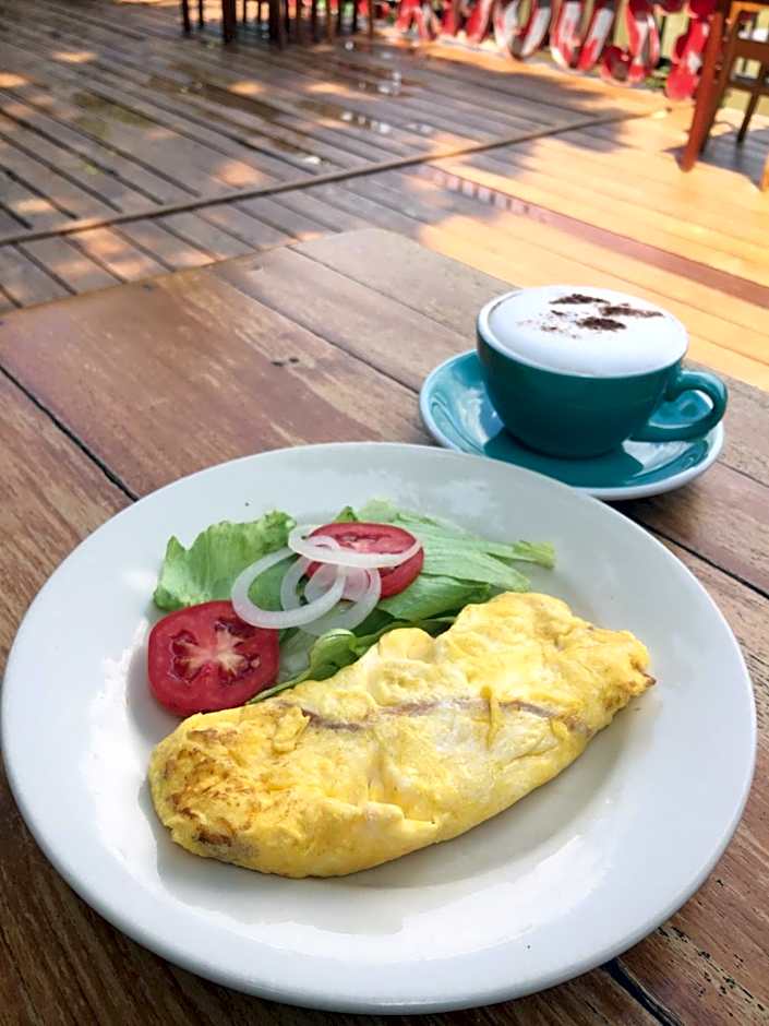 Riverhouse-The Teak House