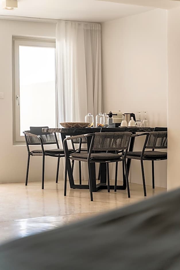 Rocabella Santorini Hotel & Spa