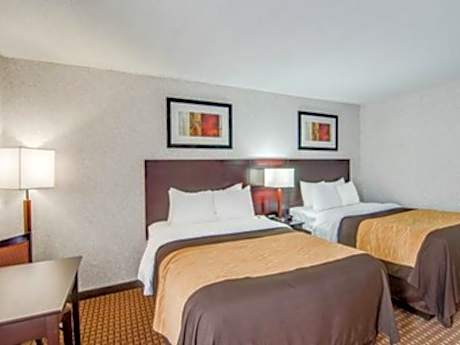 2 Full Beds