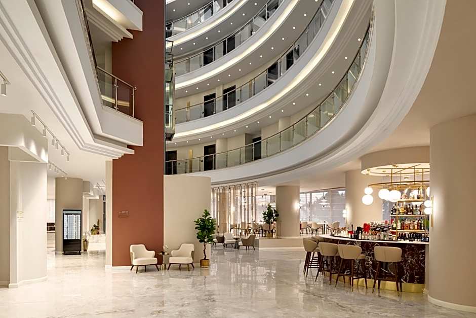 Ramada by Wyndham Bucharest Otopeni Airport