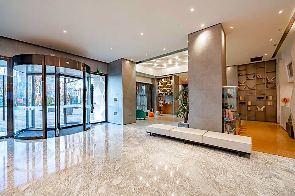 Lereal Inn Ningbo East New City