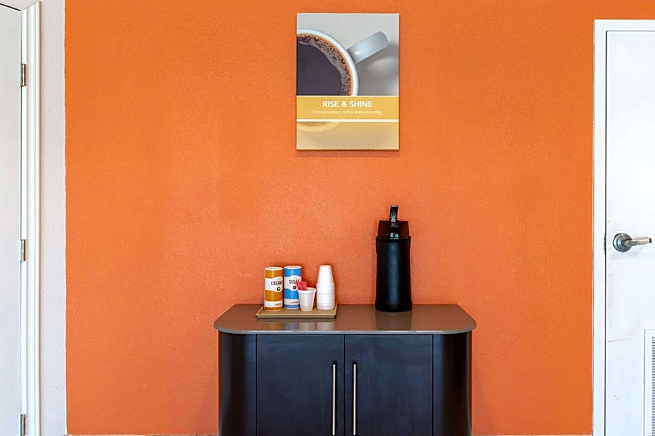 Motel 6-Houston, TX - East