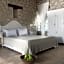 Manastir Alacati Hotel