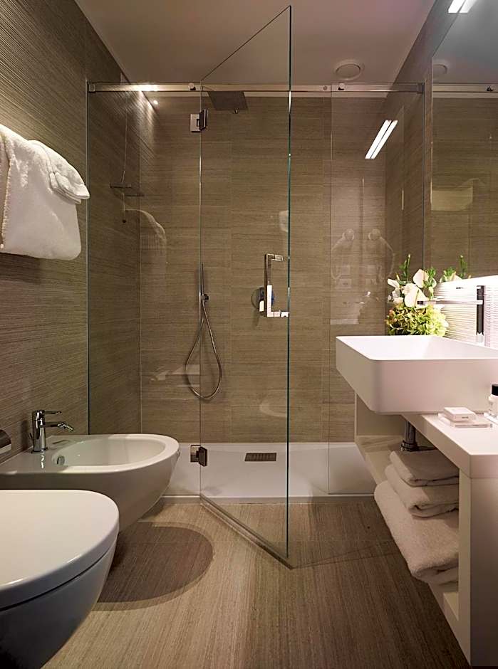 Hotel Glance In Florence