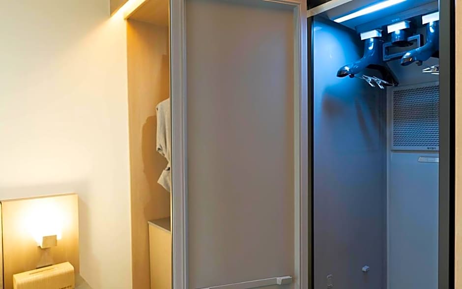 Hound Hotel Gimhae Samgye