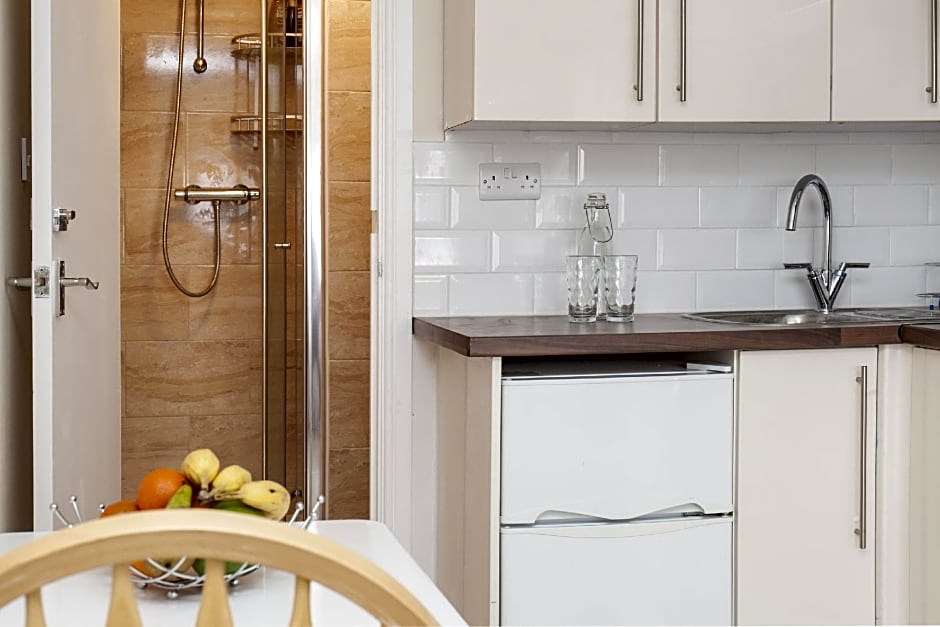 TH Serviced Apartment London