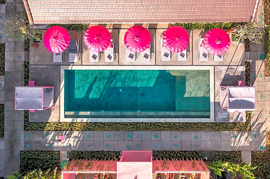 PinkPrivate Balangan - for Cool Adults Only