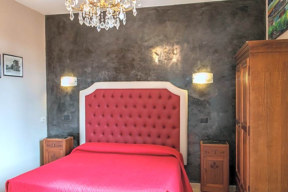 Hotel Merlini