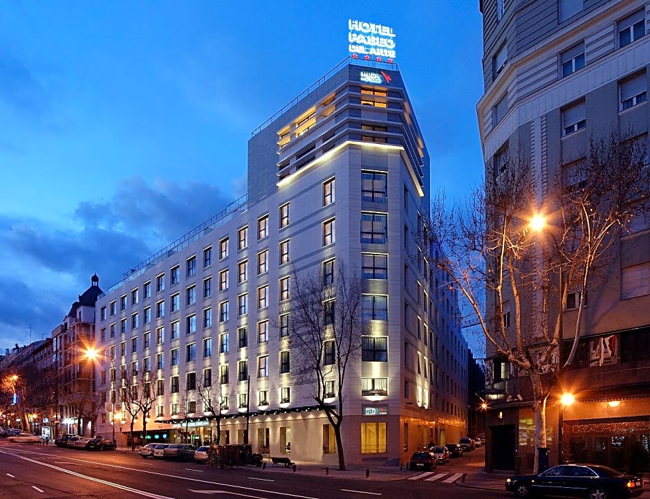 Hotel Paseo del Arte, a member of Radisson Individuals