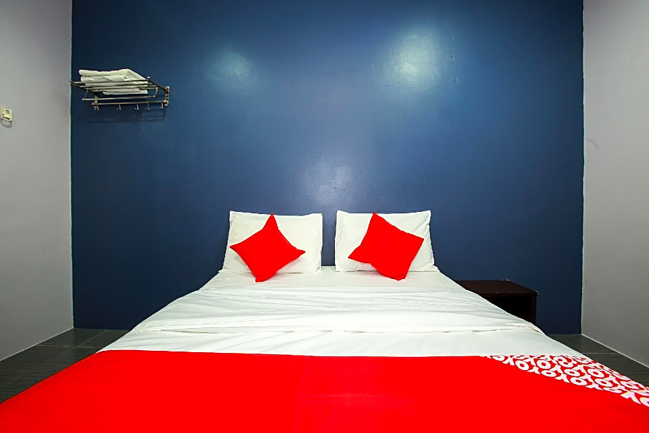 OYO 89332 DE Hotel