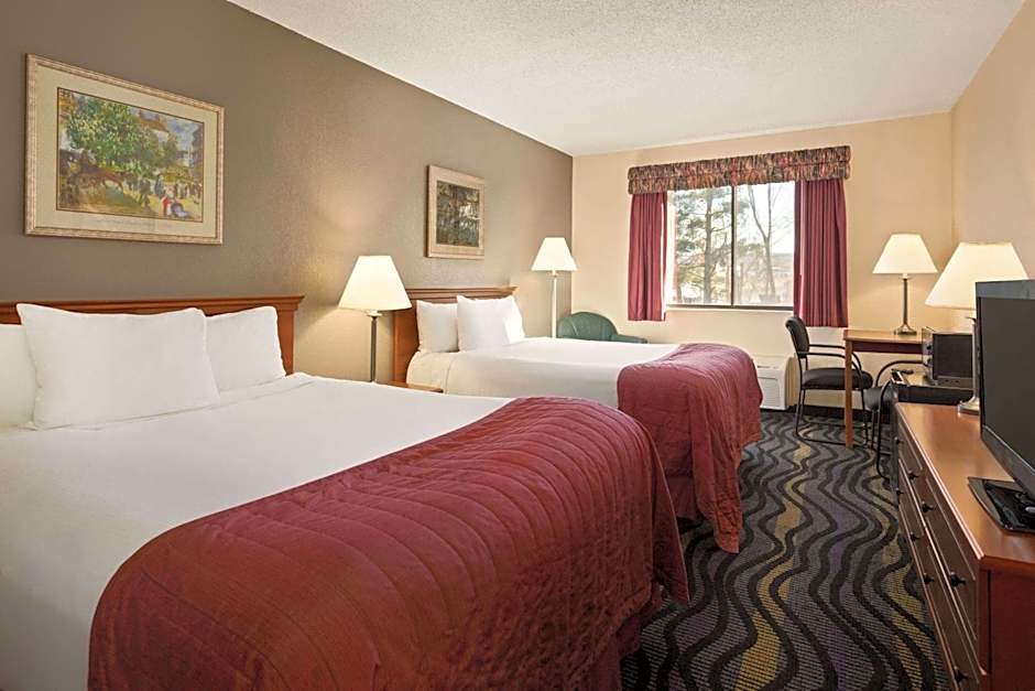 Baymont by Wyndham Logan