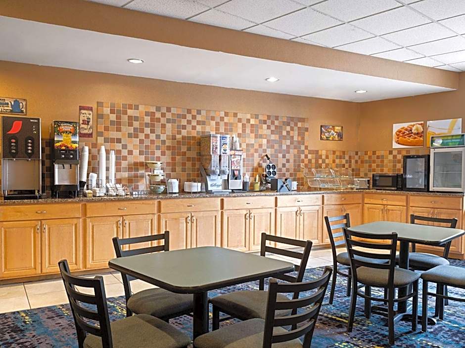 Baymont by Wyndham Indianapolis East