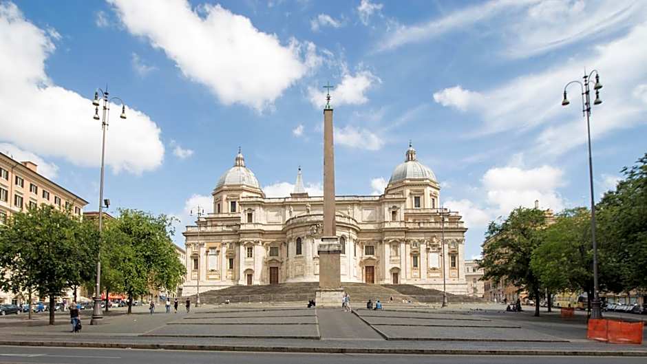 Monti Palace Hotel