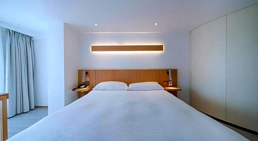 Meijin All Suites Hotel Suzhou