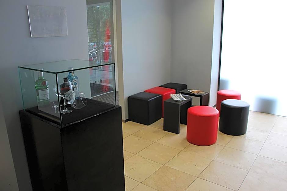 Paredes Hotel Apartamento