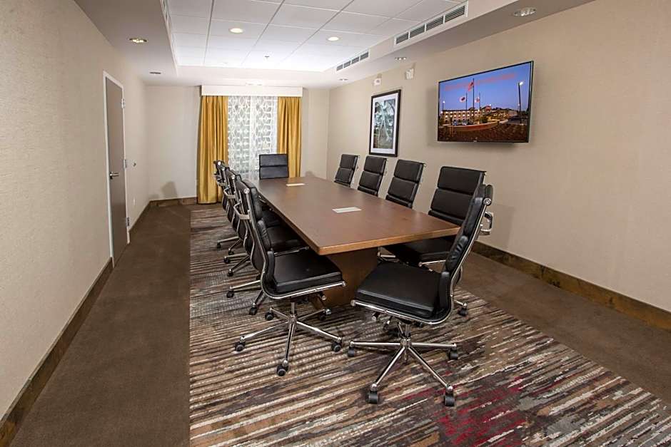 Hampton Inn By Hilton & Suites Buellton/Santa Ynez Valley, Ca