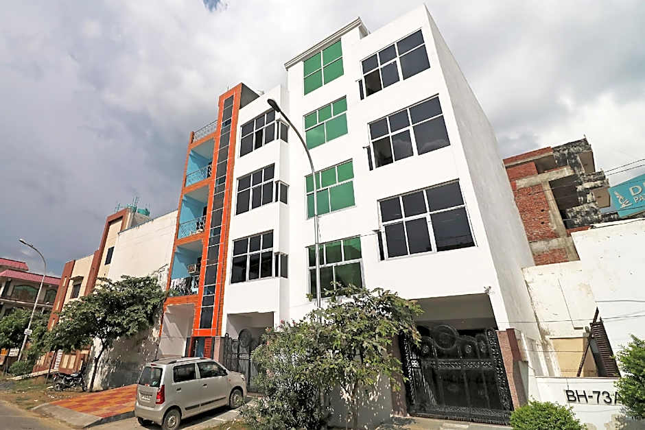 City Residency by OYO Rooms