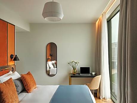 Two Bedroom Trackside Residence