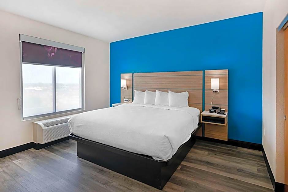 Best Western Plus Executive Residency Carlsbad Hotel