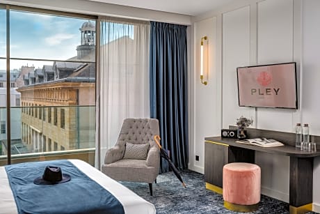 double or twin deluxe