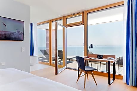 Suite with Sea View