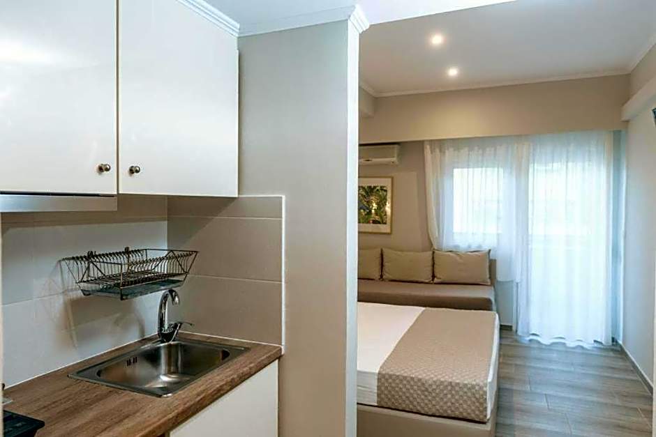 Ammos Beach Seaside Luxury Suites Hotel