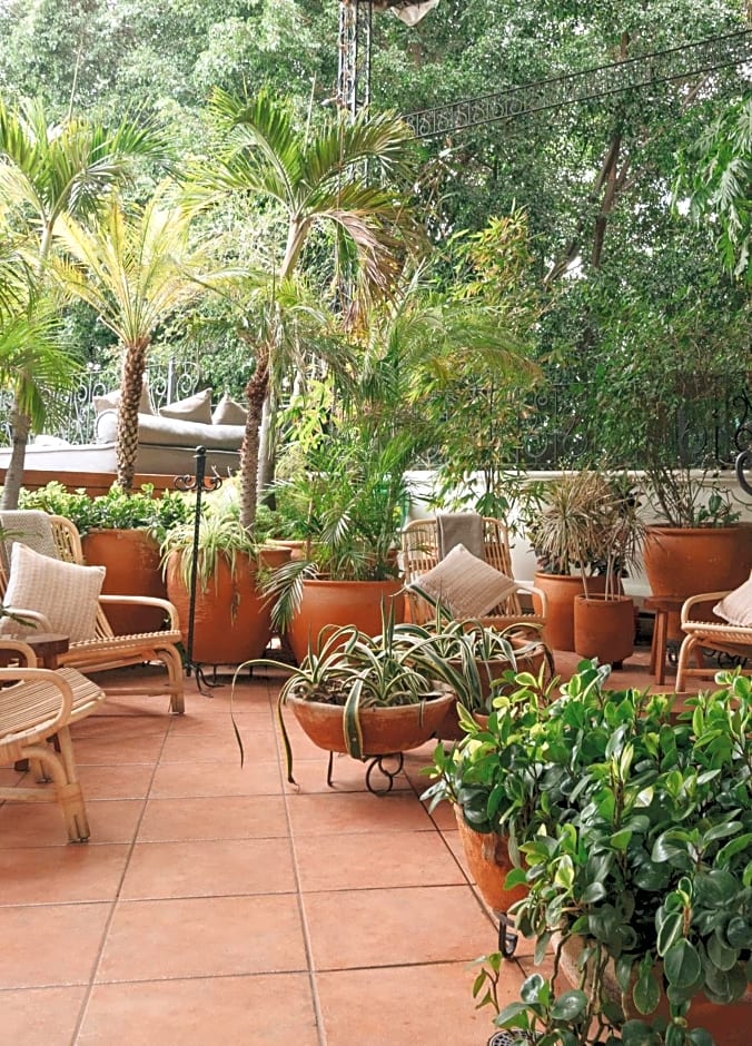 Los Pilares Hotel