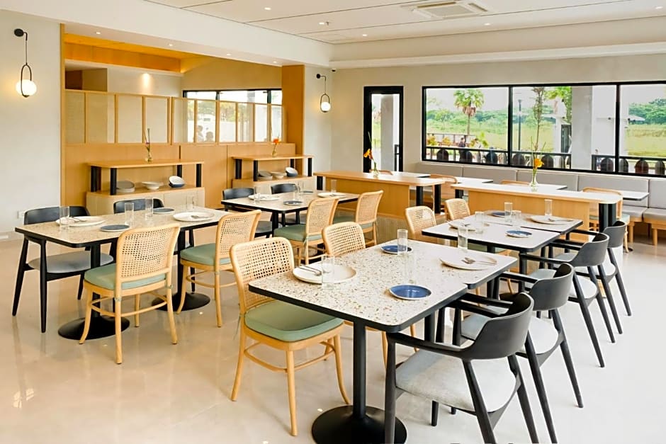 ARTOTEL Casa Cikarang