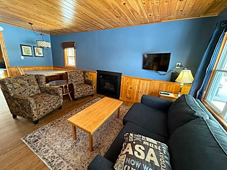 Lakewoods Cottage