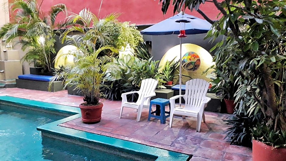 Solimar Inn Suites