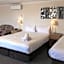 Arkana Motor Inn & Terrace Apartments