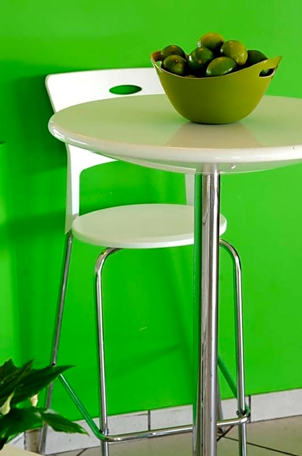 Lemon Hotel - Tourcoing