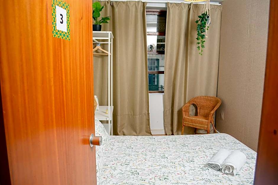 Travel & Live Nature