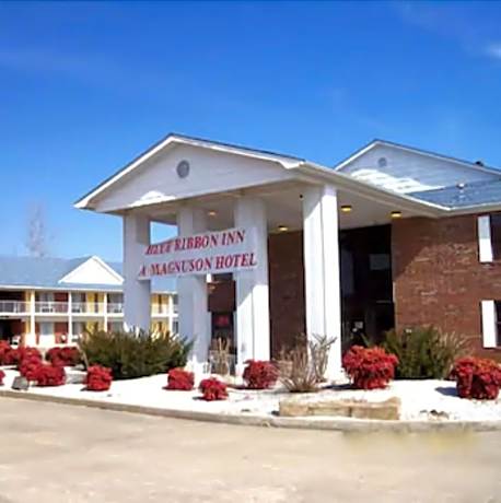 Blue Ribbon Inn and Suites