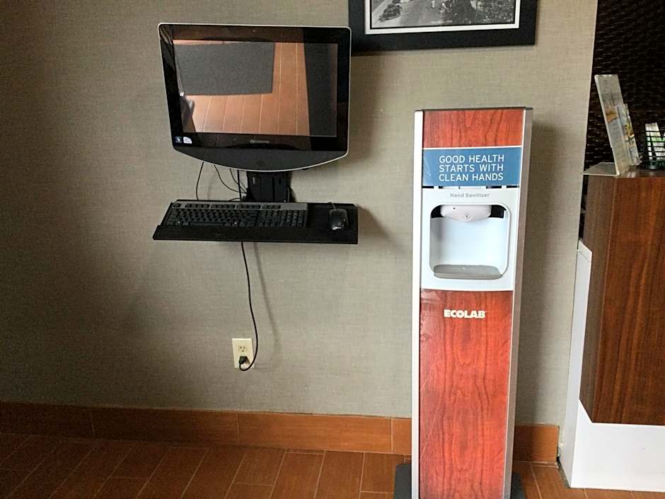 Wingate by Wyndham Brighton