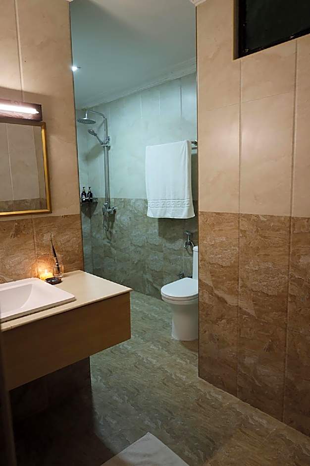 Samaik Thulusdhoo Inn