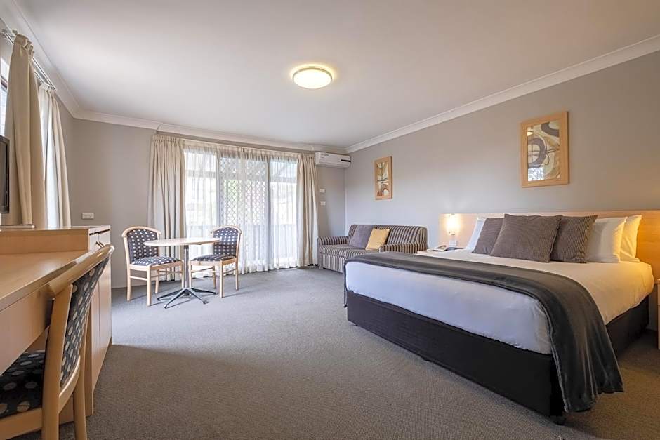 Maclin Lodge Motel