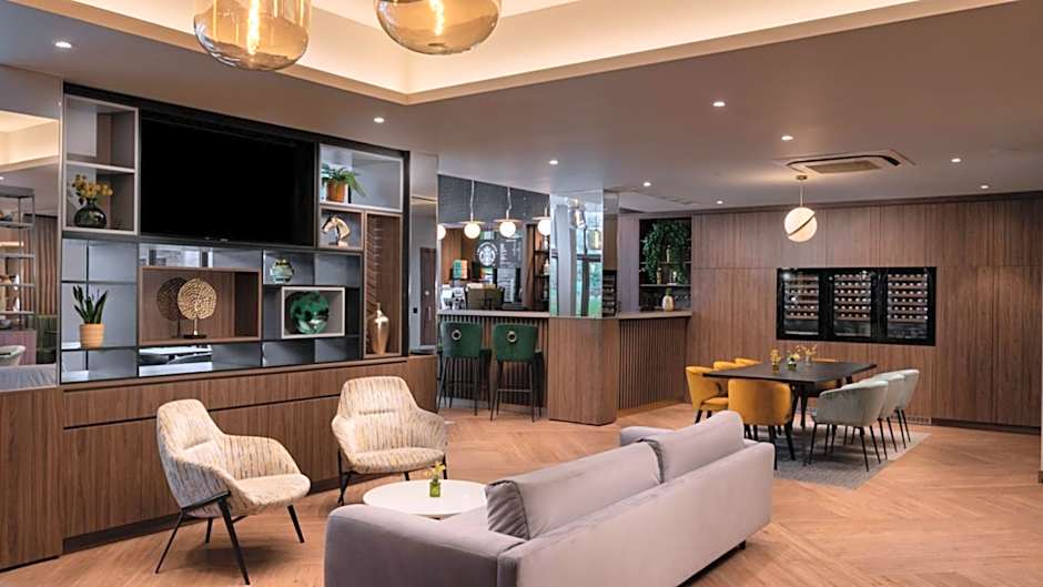 Holiday Inn London Gatwick - Worth By IHG