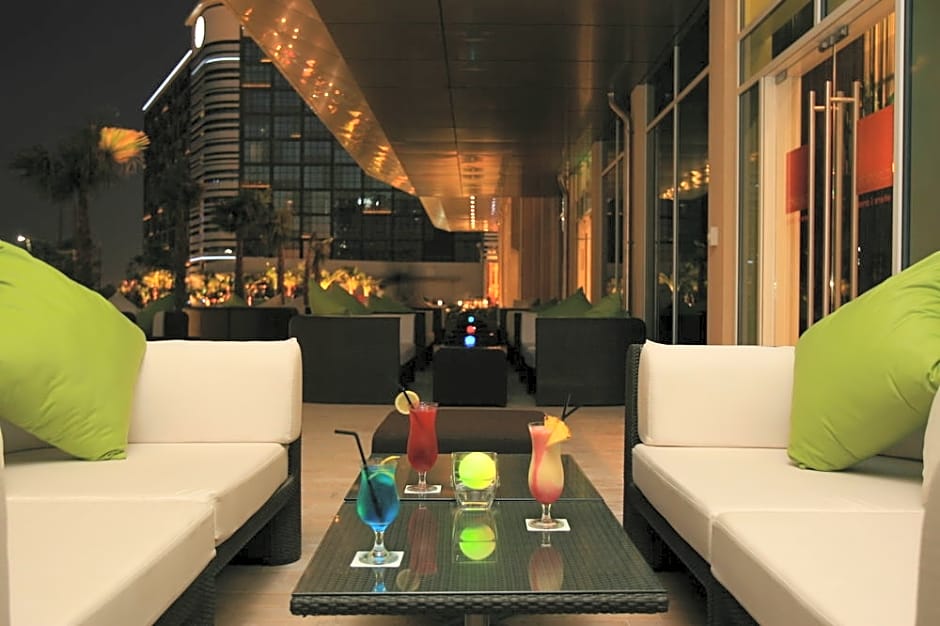 Yas Plaza Circuit by IHG