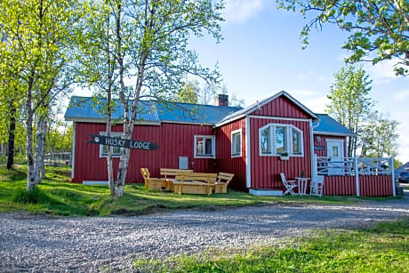 Husky Lodge Hostel