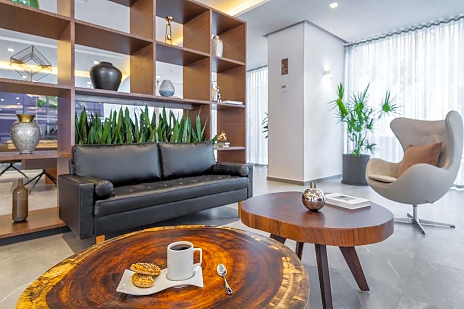 City Express Plus by Marriott San Luis Potosí